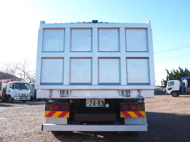 ＵＤ コンドル QDG-PW39L(6x4)の写真4