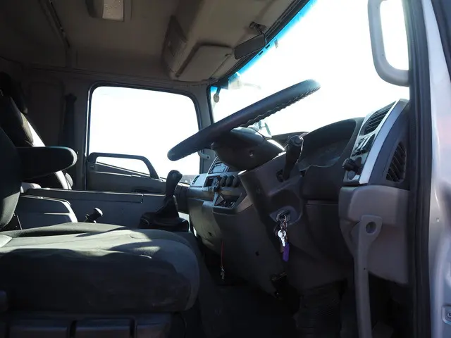 ＵＤ コンドル QDG-PW39L(6x4)の写真46