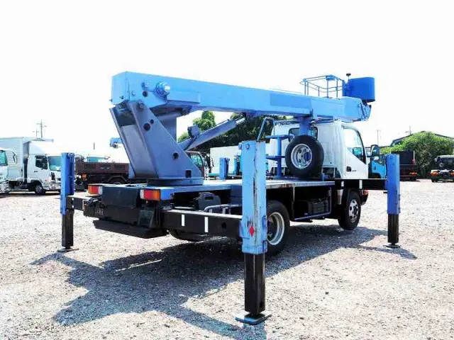 日野 デュトロ SKG-XZU640F(2WD)の写真5