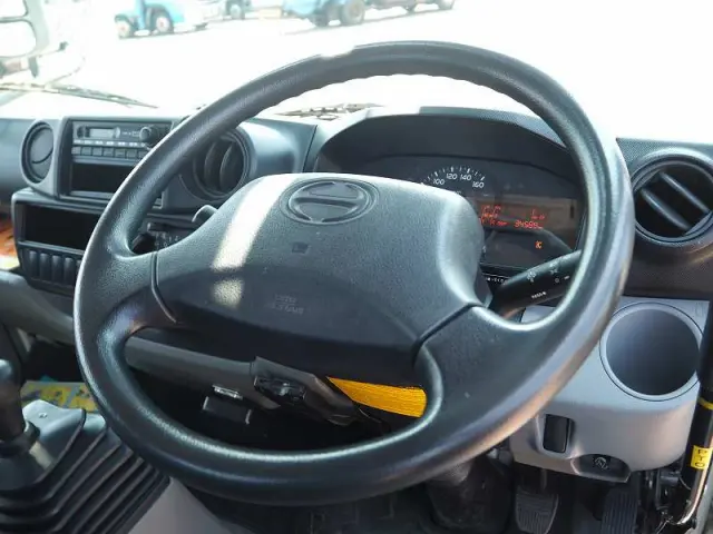 日野 デュトロ SKG-XZU640F(2WD)の写真47