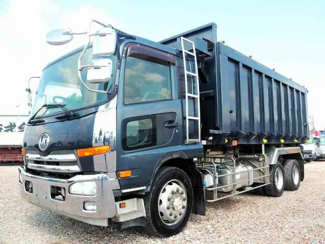 ＵＤ コンドル LDG-PW39L(6x4)の写真1