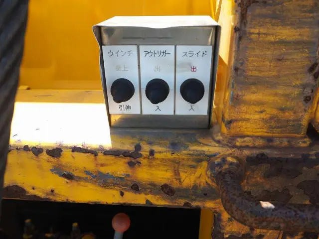 いすゞ ギガ LKG-CYH77A(8x4)の写真15