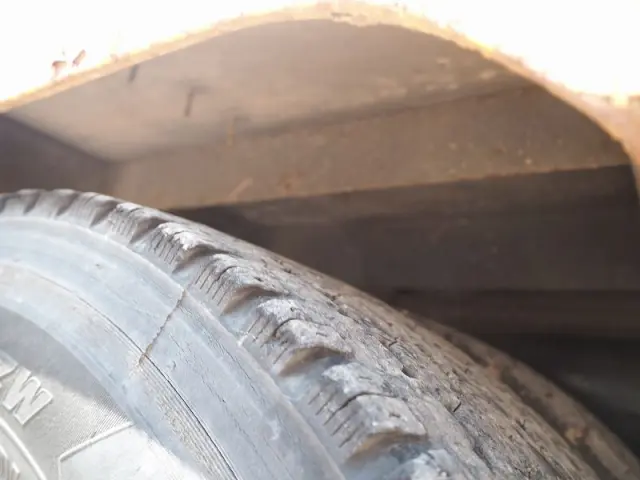 いすゞ ギガ LKG-CYH77A(8x4)の写真33