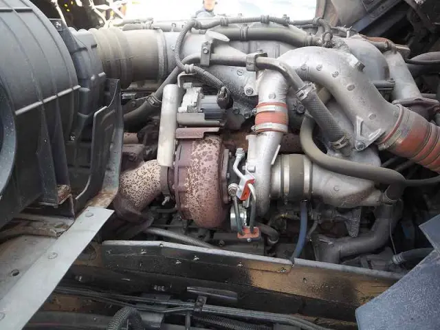 いすゞ ギガ LKG-CYH77A(8x4)の写真41