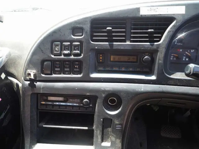 いすゞ ギガ LKG-CYH77A(8x4)の写真48