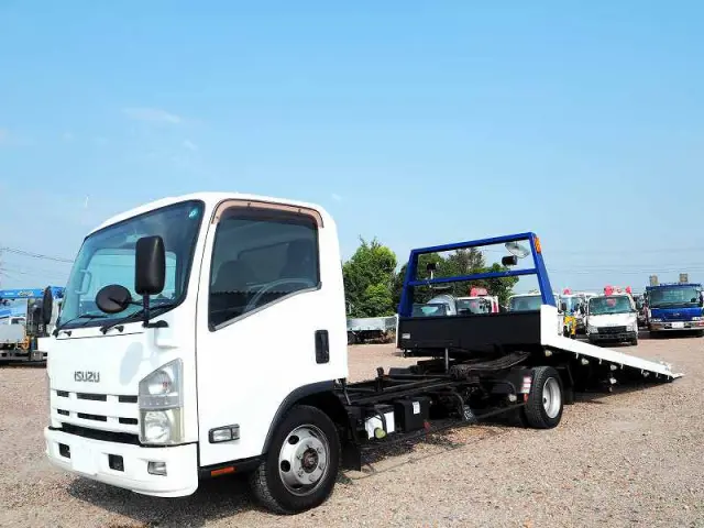 いすゞ エルフ TKG-NPR85AN(2WD)の写真1