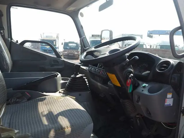 日野 デュトロ TKG-XZU695M(4WD)の写真35