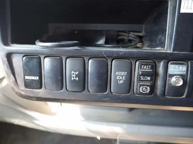 日野 デュトロ TKG-XZU695M(4WD)の写真41