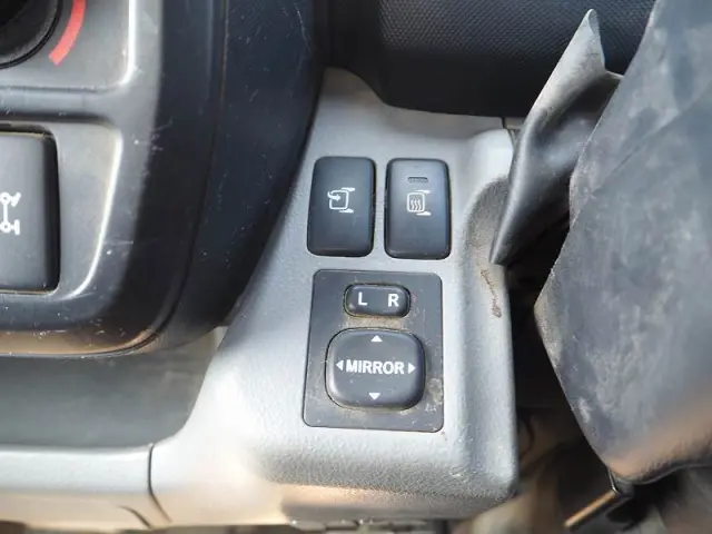 日野 デュトロ TKG-XZU695M(4WD)の写真42