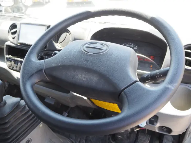 日野 デュトロ TKG-XZU695M(4WD)の写真46