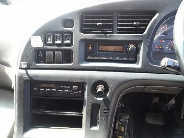 いすゞ ギガ QKG-CXZ77AT(6x4)の写真41