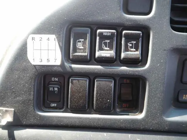 いすゞ ギガ QKG-CXZ77AT(6x4)の写真43