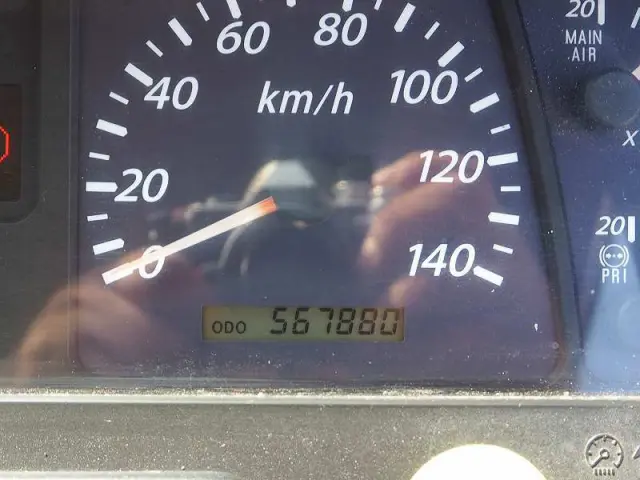 いすゞ ギガ QKG-CXZ77AT(6x4)の写真49