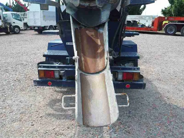 いすゞ エルフ TPG-NKR85N(2WD)の写真25