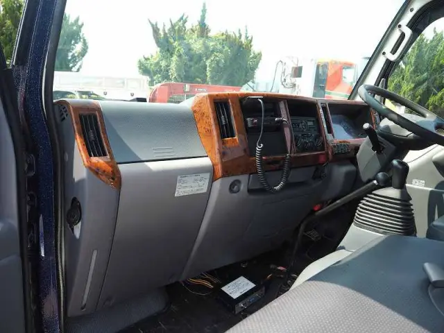 いすゞ エルフ TPG-NKR85N(2WD)の写真44