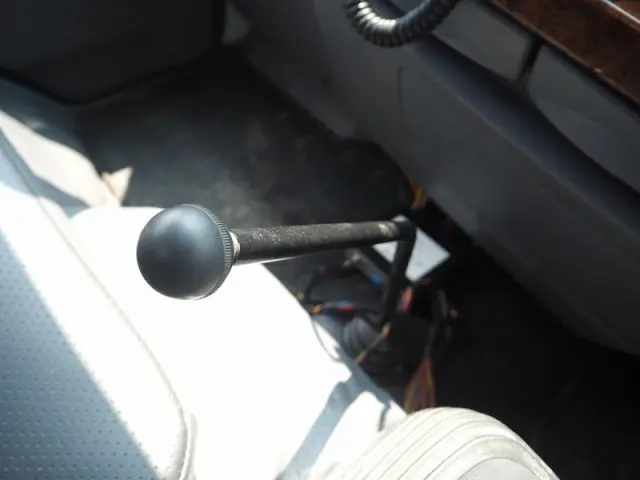 いすゞ エルフ TPG-NKR85N(2WD)の写真48