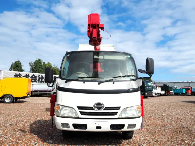 日野 デュトロ BDG-XZU368T(4WD)の写真8