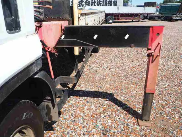 いすゞ フォワード PKG-FRR90S2(2WD)の写真14