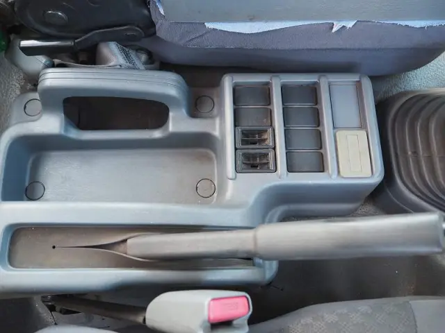 いすゞ フォワード PKG-FRR90S2(2WD)の写真46