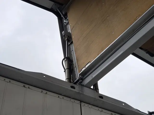 三菱 キャンター TKG-FED90(2WD)の写真25