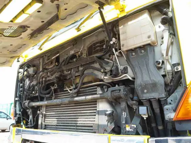日野 プロフィア QKG-FS1ERBA(6x4)の写真22