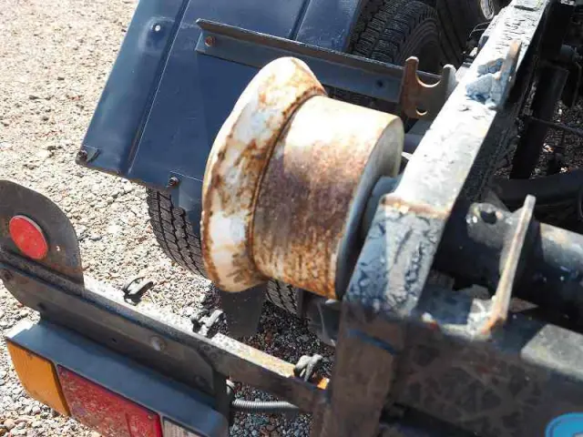 いすゞ エルフ PB-NKR81N(2WD)の写真34