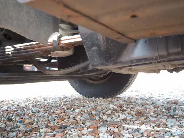 いすゞ エルフ PB-NKR81N(2WD)の写真41