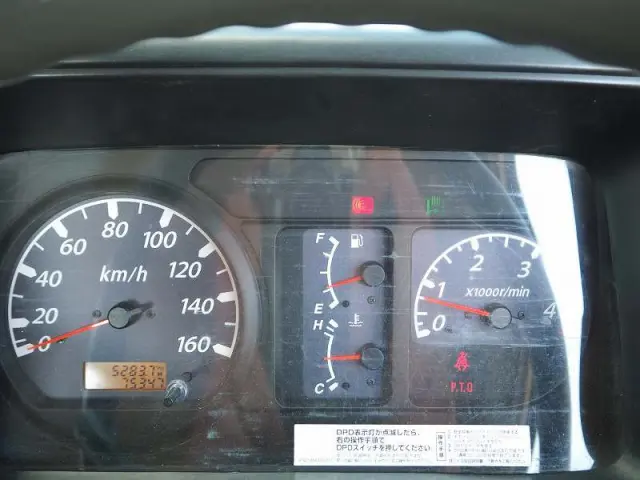 いすゞ エルフ PB-NKR81N(2WD)の写真50