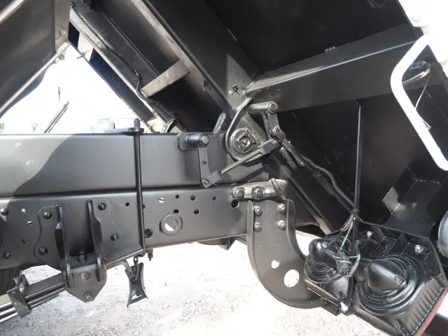 日野 レンジャー BDG-FC7JHWA(2WD)の写真26