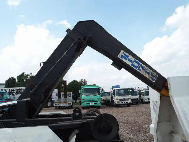 UD コンドル PB-MK36A(2WD)の写真14