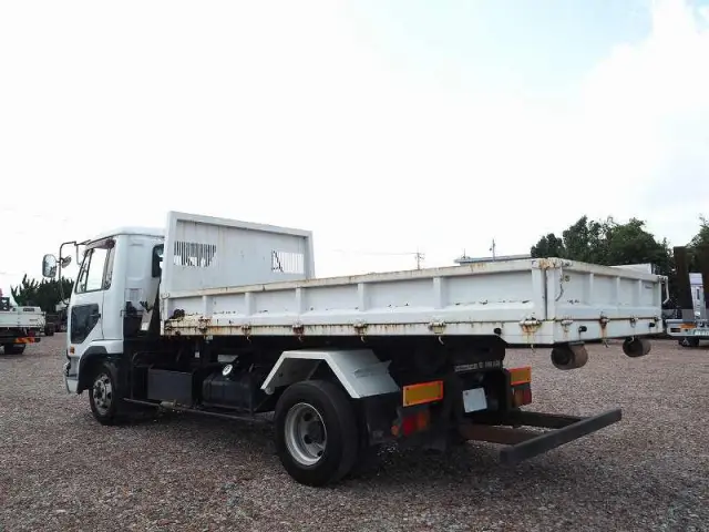 UD コンドル PB-MK36A(2WD)の写真17