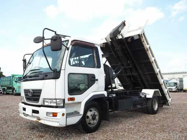 UD コンドル PB-MK36A(2WD)の写真22