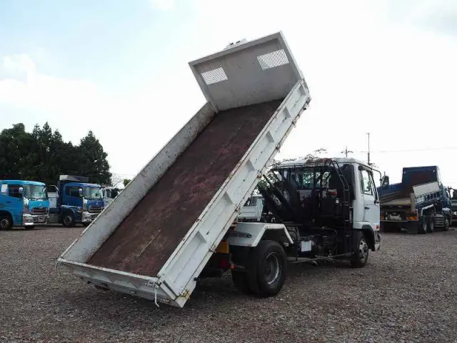 UD コンドル PB-MK36A(2WD)の写真25