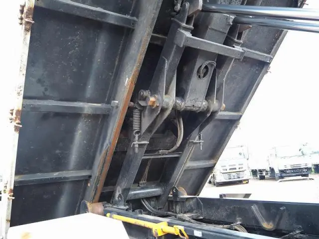 UD コンドル PB-MK36A(2WD)の写真32