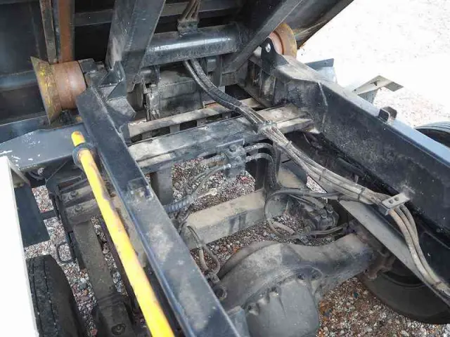 UD コンドル PB-MK36A(2WD)の写真37