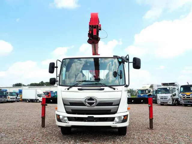 日野 レンジャー 2KG-FC2ABA(2WD)の写真8