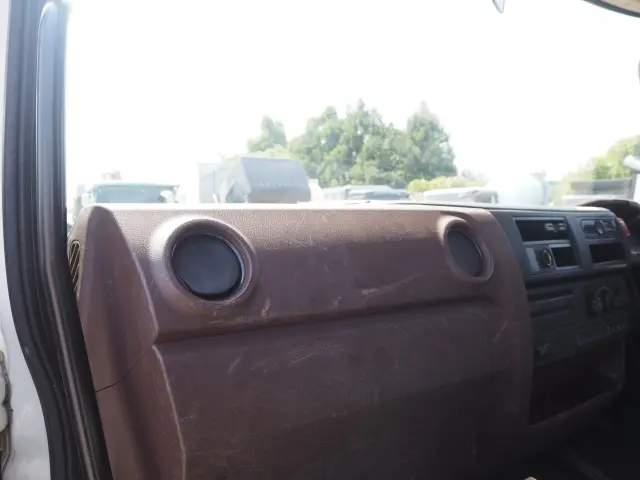 日野 レンジャー 2KG-FC2ABA(2WD)の写真38