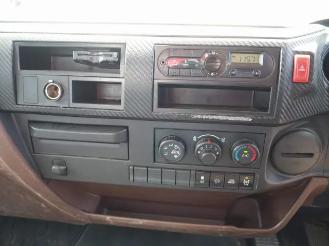 日野 レンジャー 2KG-FC2ABA(2WD)の写真43