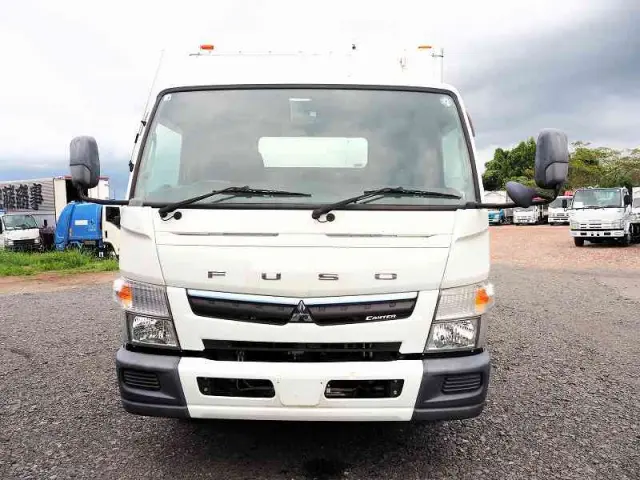 三菱 キャンター TPG-FEB90(2WD)の写真8