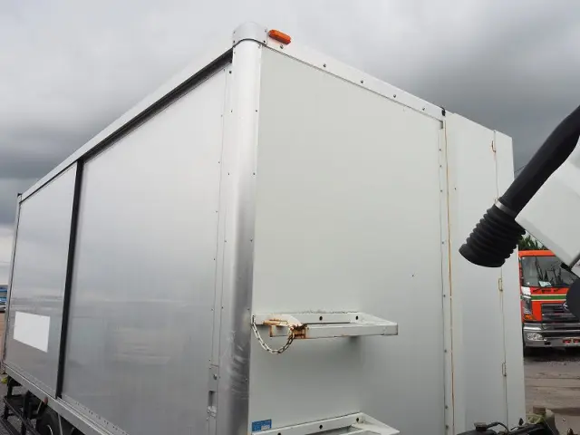 三菱 キャンター TPG-FEB90(2WD)の写真19