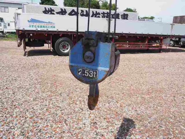 いすゞ エルフ BKG-NKR85AN(2WD)の写真18