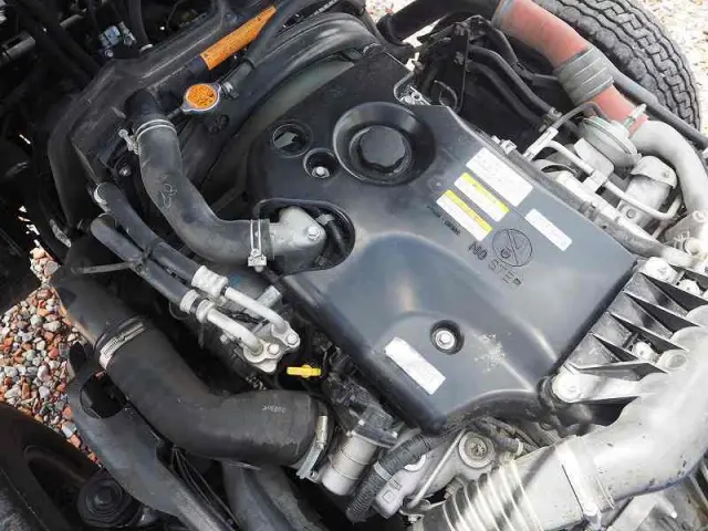 いすゞ エルフ BKG-NKR85AN(2WD)の写真27