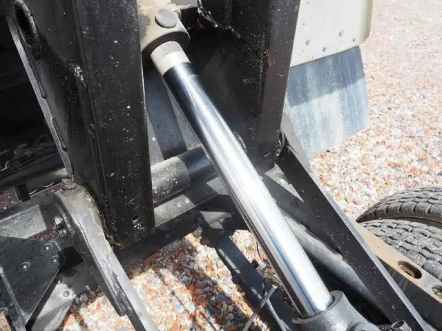 いすゞ エルフ BKG-NKR85AN(2WD)の写真37