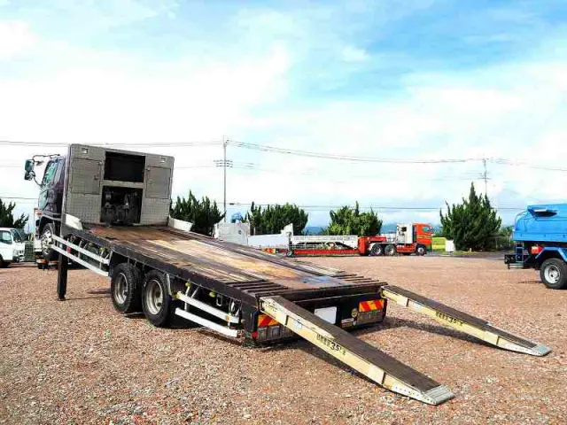 三菱 ファイター QDG-FQ62F(6x4)の写真3