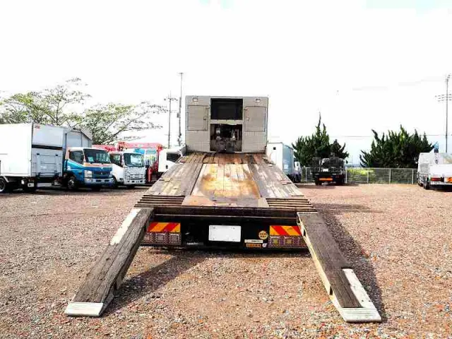 三菱 ファイター QDG-FQ62F(6x4)の写真4