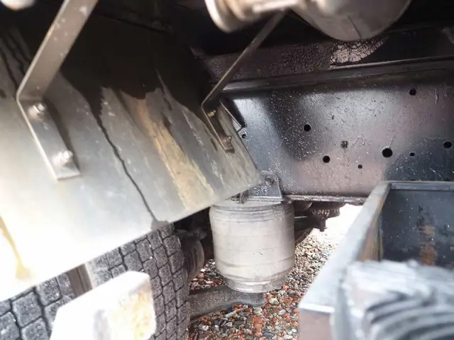 いすゞ ギガ QKG-CYJ77A(8x4)の写真34