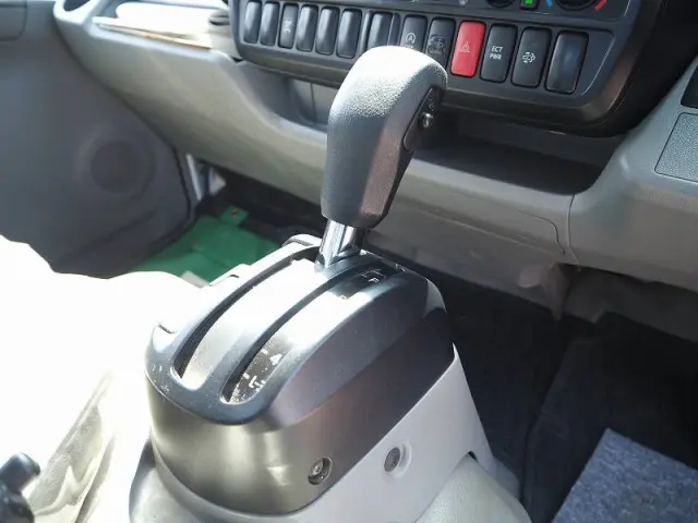 日野 デュトロ TKG-XZU650M(2WD)の写真48