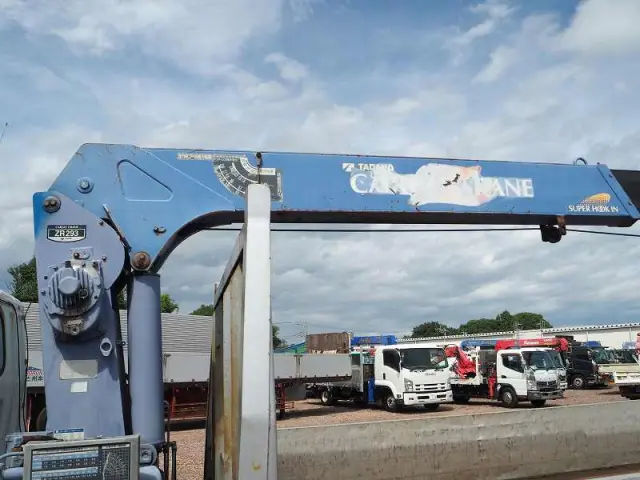 三菱 キャンター KK-FE53EEV(2WD)の写真17