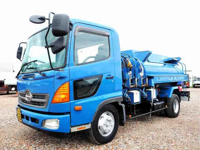 日野 レンジャー SKG-FC9JEAP(2WD)の写真1