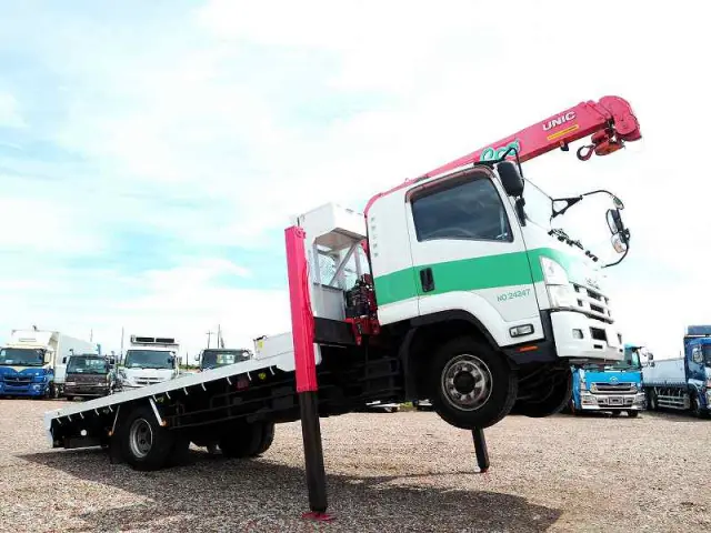 いすゞ フォワード LKG-FTR90S2の写真7